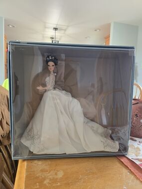 Reem Acra Bridal Doll Gold Label